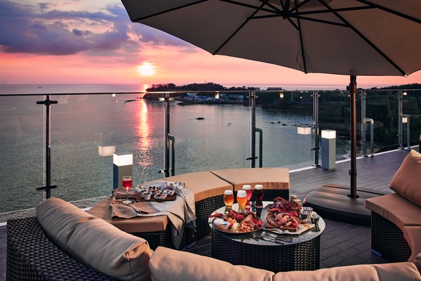 Rooftop terrace