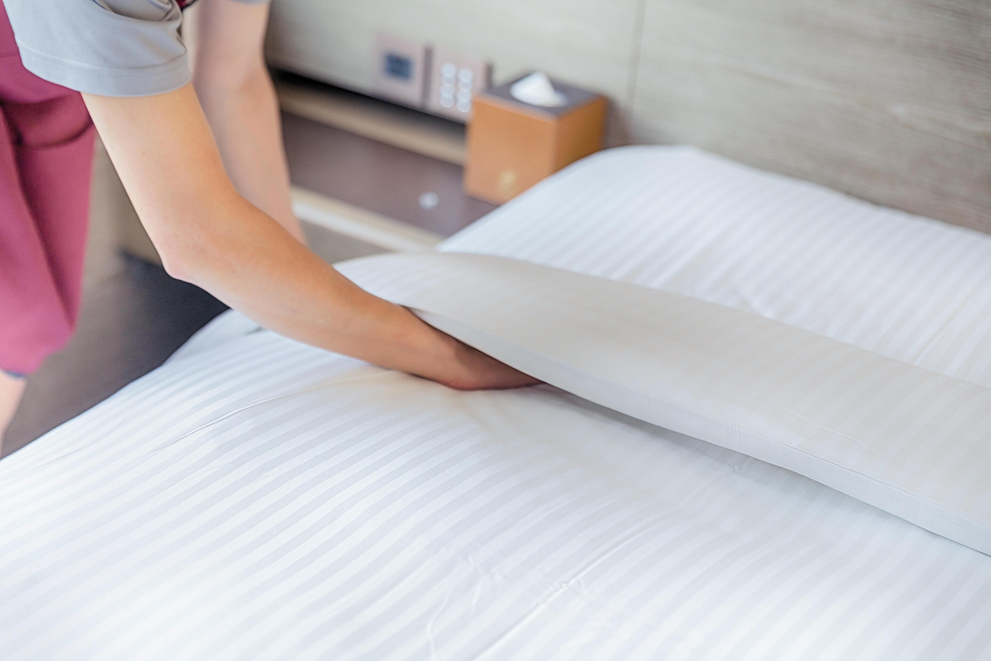 1 bedroom, premium bedding, in-room safe, desk