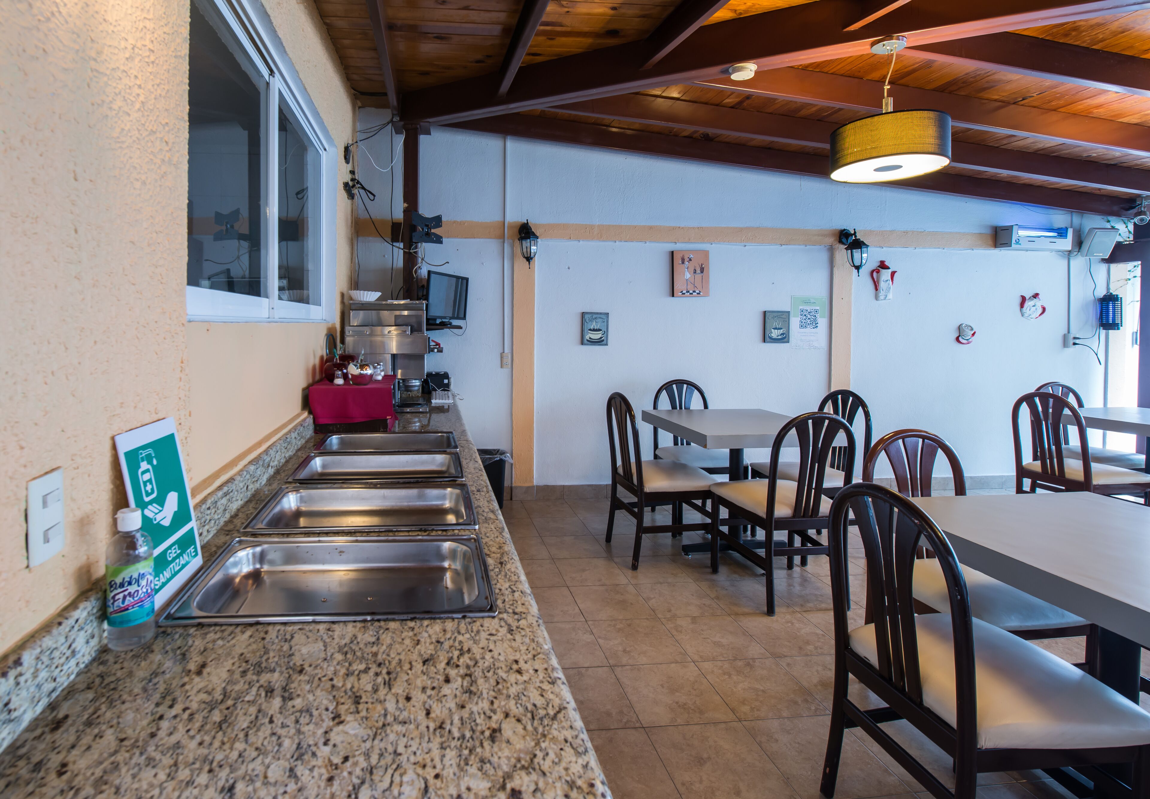 breakfast and dinner served