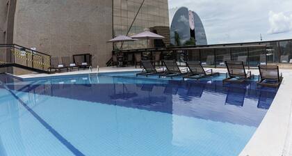 Cullinan Hplus Premium