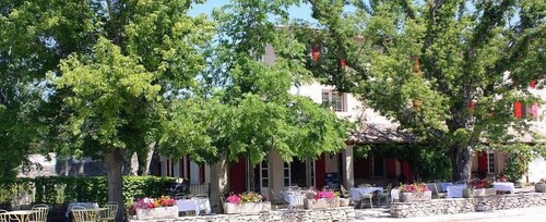 Hôtellerie du Domaine de Cabasse