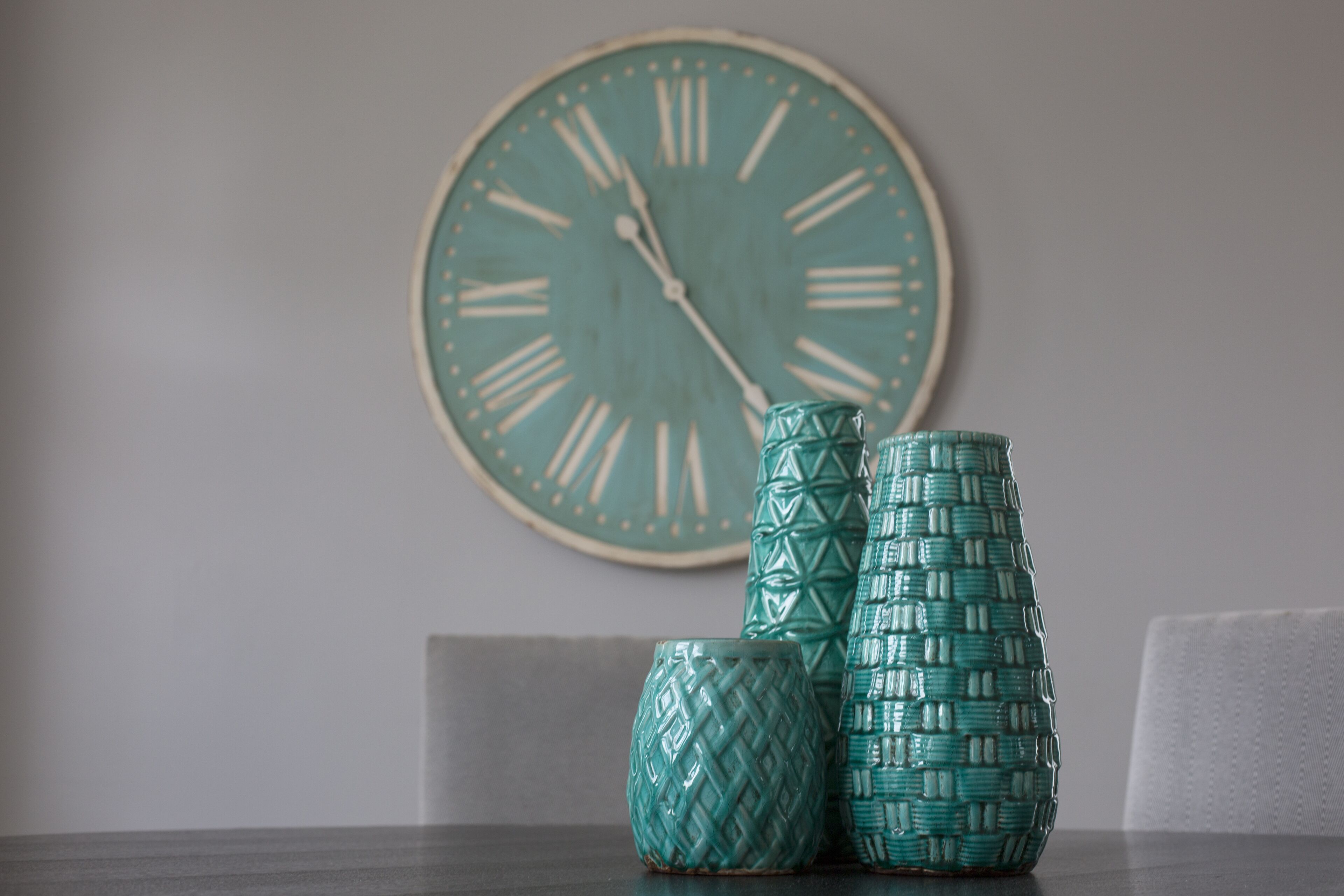 2 bedroom apartment | in-room dining