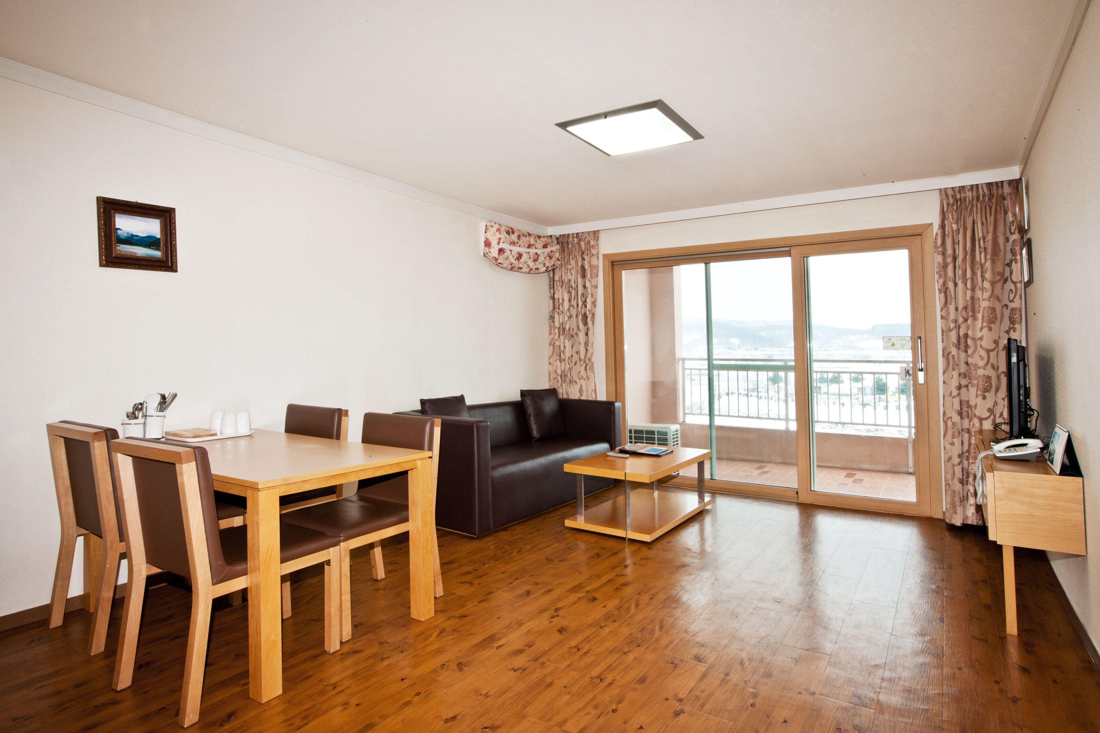 고급 침구, 암막 커튼, 무료 WiFi, 침대 시트