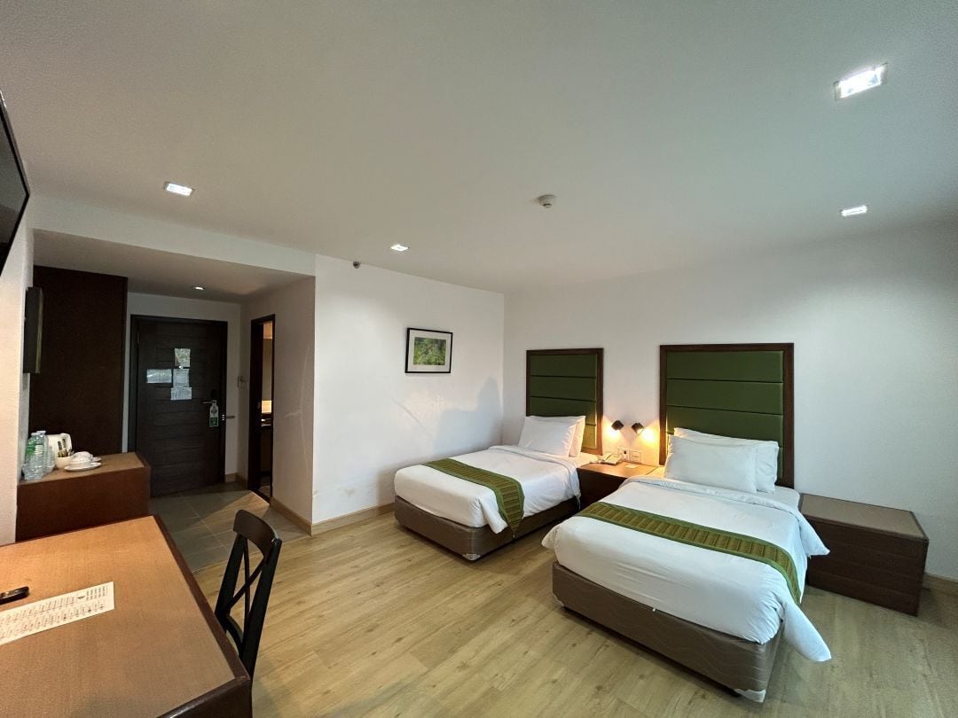 Chambre Supérieure avec lits jumeaux | Literie hypoallergénique, décoration personnalisée