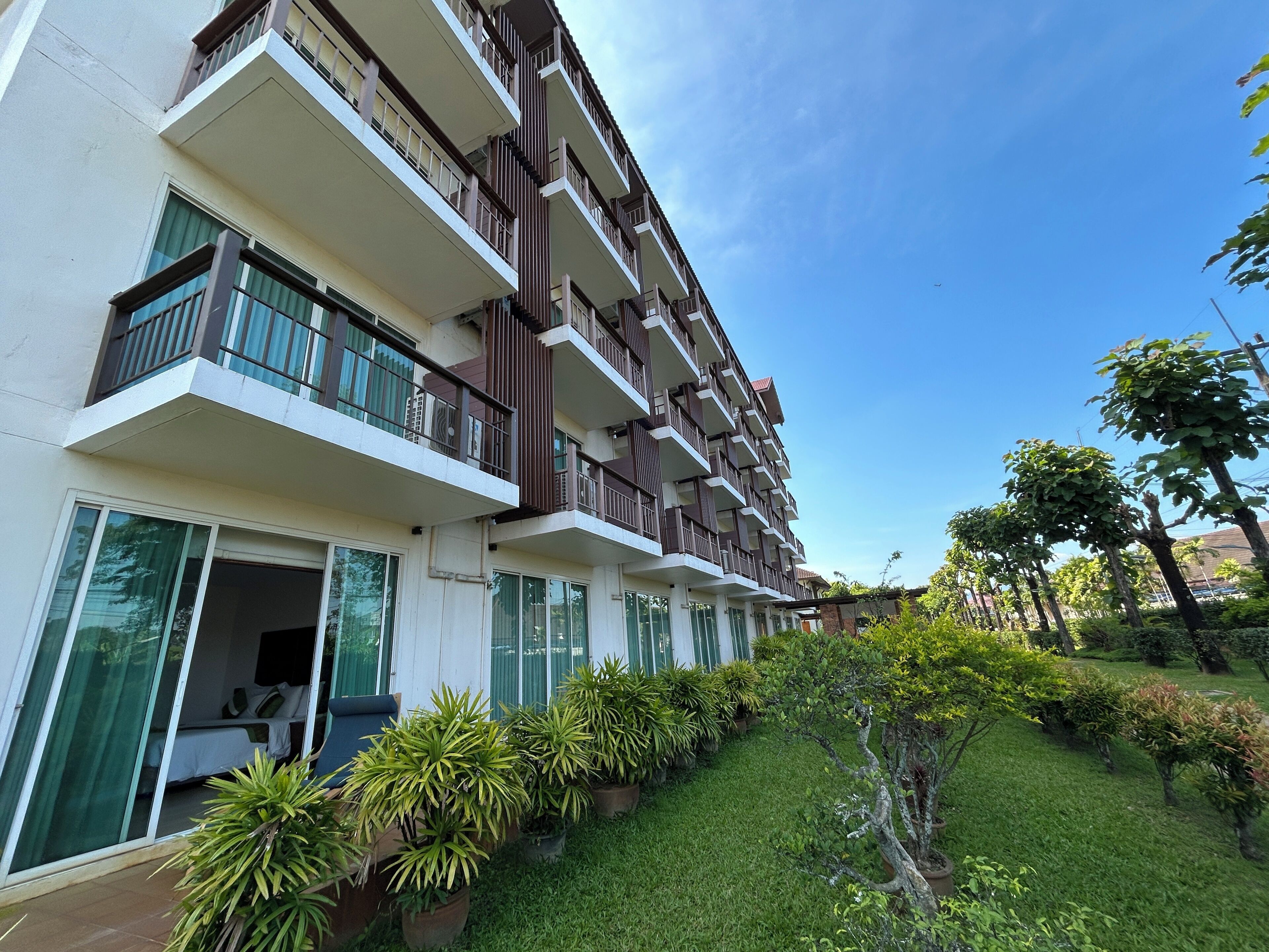 บริเวณภายนอก