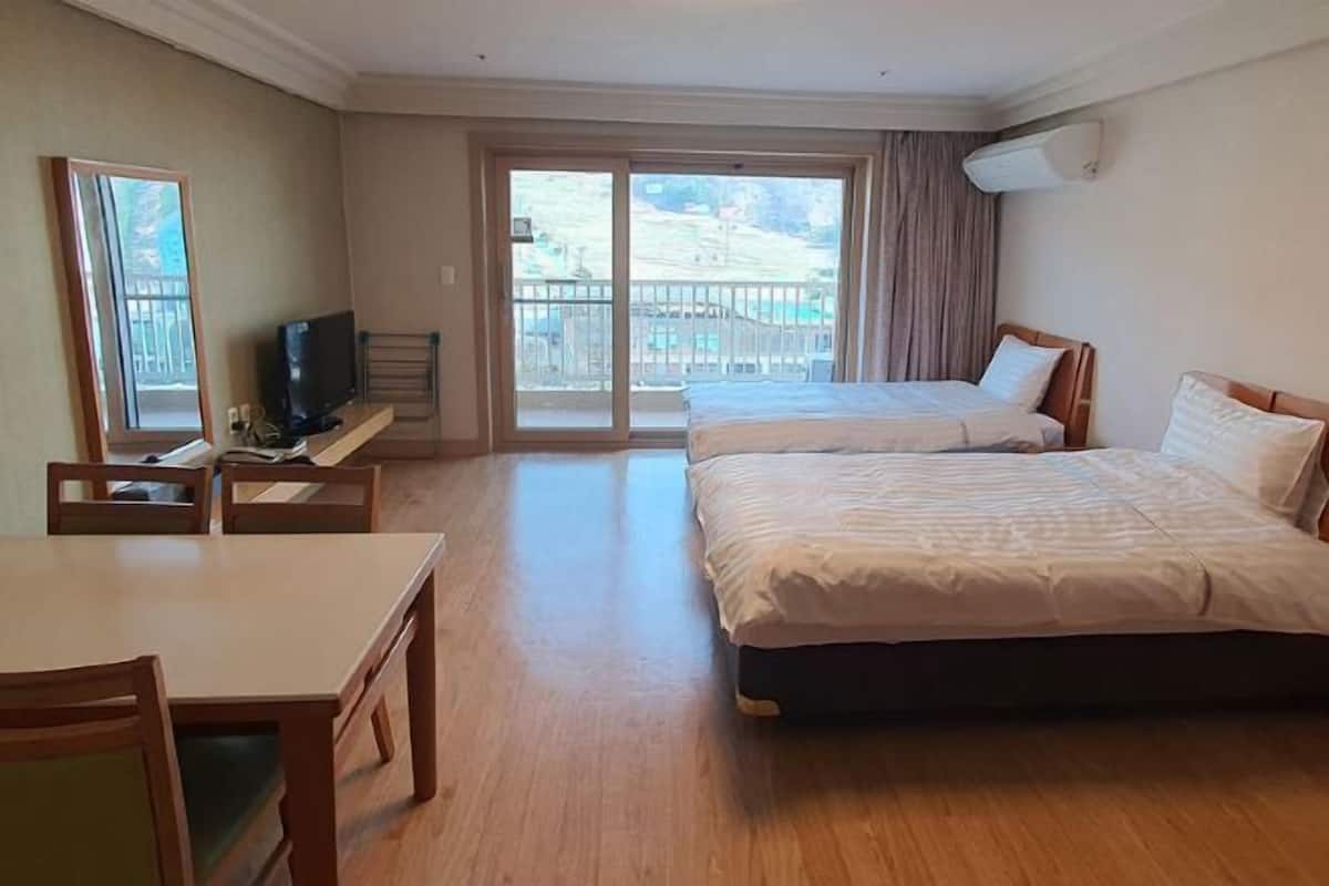 1 camera, biancheria da letto di alta qualità, tende oscuranti