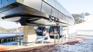 Snow and ski sports