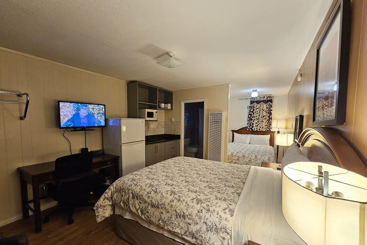 Desk, blackout drapes, iron/ironing board, free WiFi