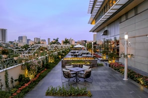 Terrace/patio - JW Marriott Hotel Hanoi (Hanoi)
