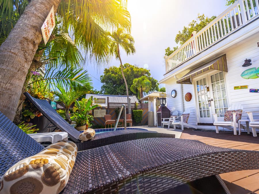 Bañera de hidromasaje exterior