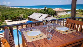 Beach/ocean view