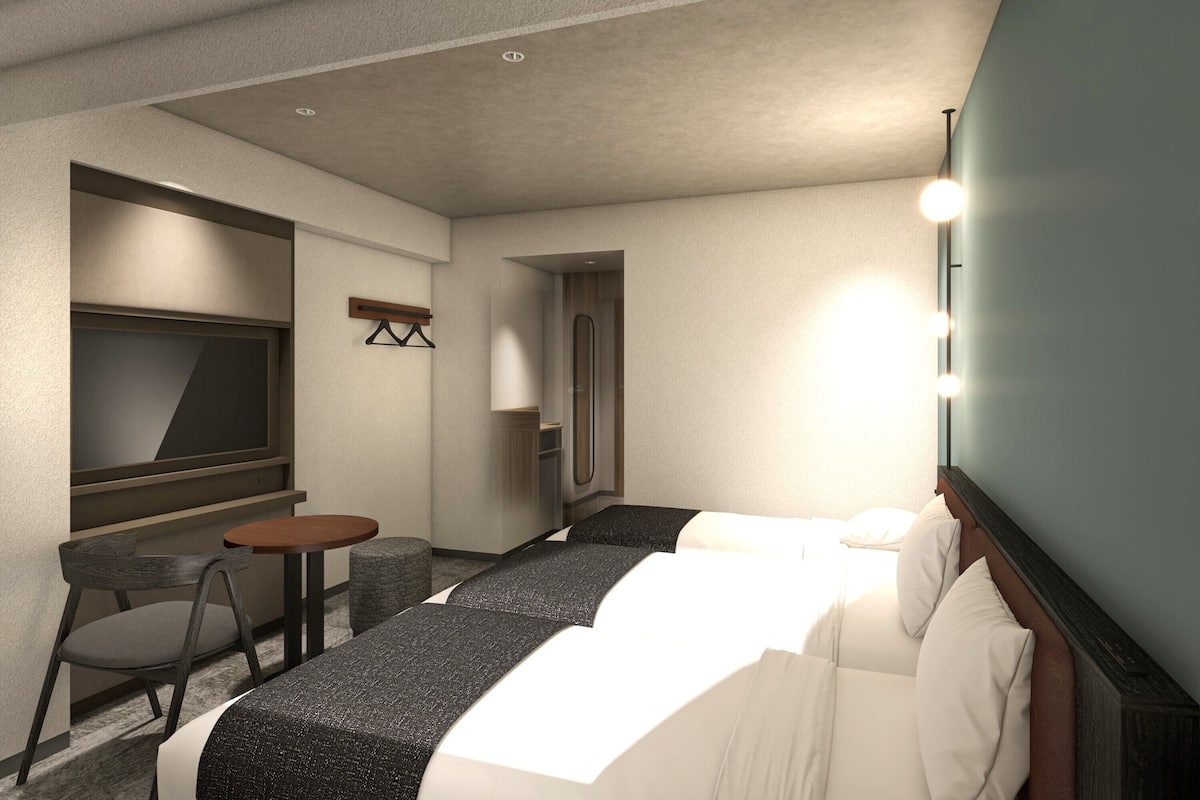 Standard Triple Room, Non Smoking | Iron/ironing board, free WiFi, bed sheets