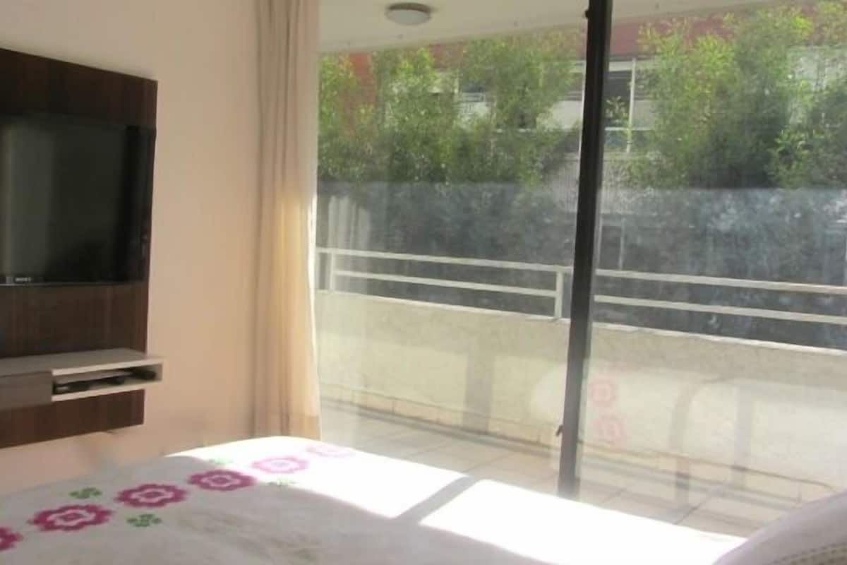 Standard Apartment (304) | 1 bedroom, down comforters, individually furnished, blackout drapes