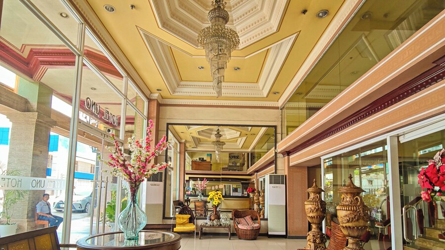 Hotel Uno Davao City