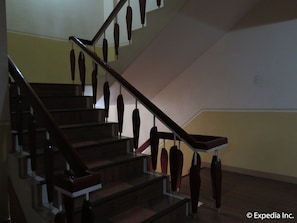 Staircase - Hotel Uno Davao City (Davao)