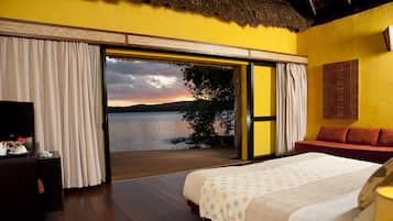 Bungalow (Tropical) | In-room safe, iron/ironing board, free cots/infant beds, free WiFi