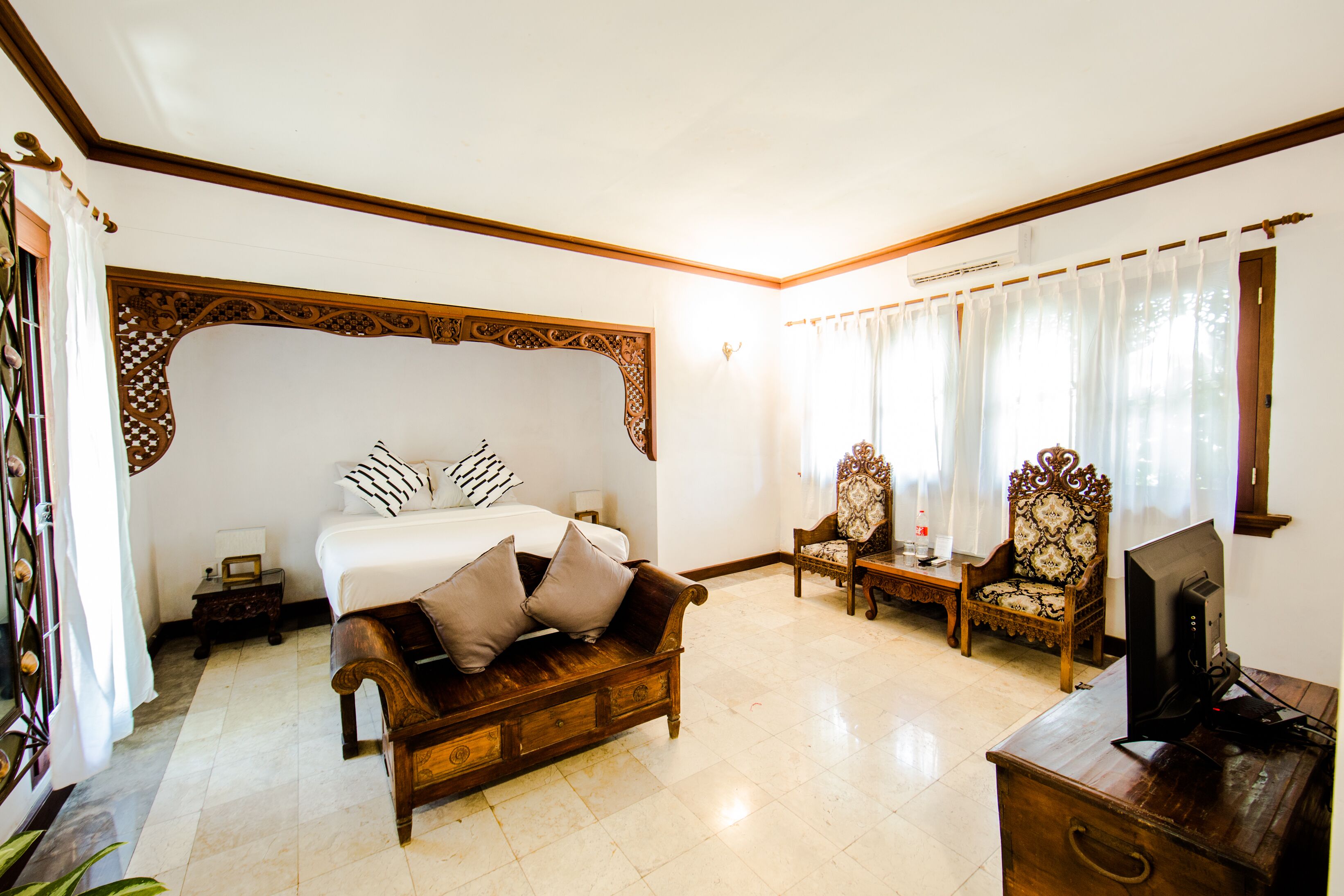 luxury villa, 2 bedrooms | premium bedding, in-room safe, rollaway beds, free wifi