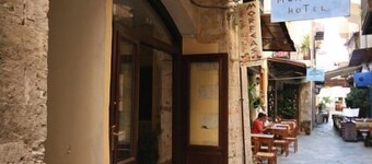 Morfeas Hotel