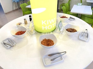 Restaurant - Kiwi Express Hotel - Zhong Zheng Branch (Taichung)