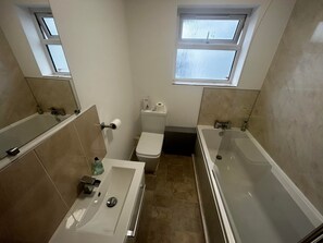 Yhden hengen huone, oma kylpyhuone | Kylpyhuone
