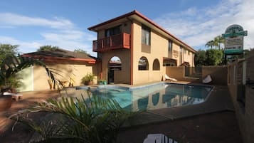 Outdoor pool, sun loungers