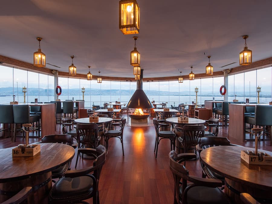 Bar (på overnatningsstedet)