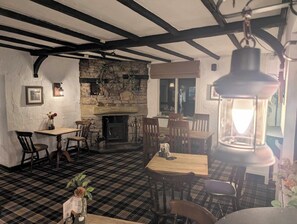 Restaurant - Gilpin Bridge Inn (Kendal)