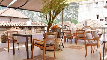 Espace banquet en plein air