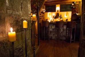 Bar (on property) - Hotel Spa Mansion Santa Isabella (Riobamba)
