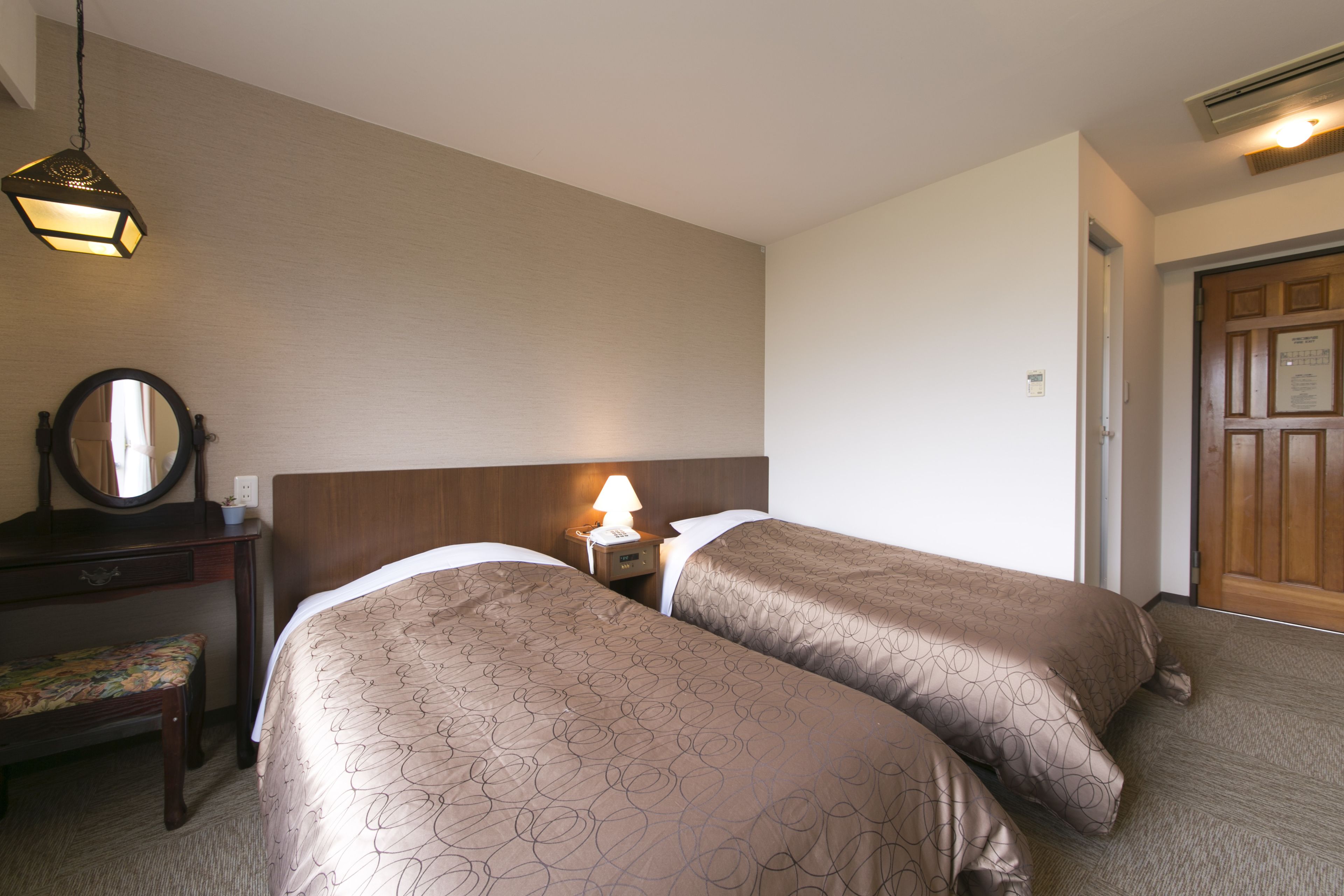 down duvets, free wifi, bed sheets