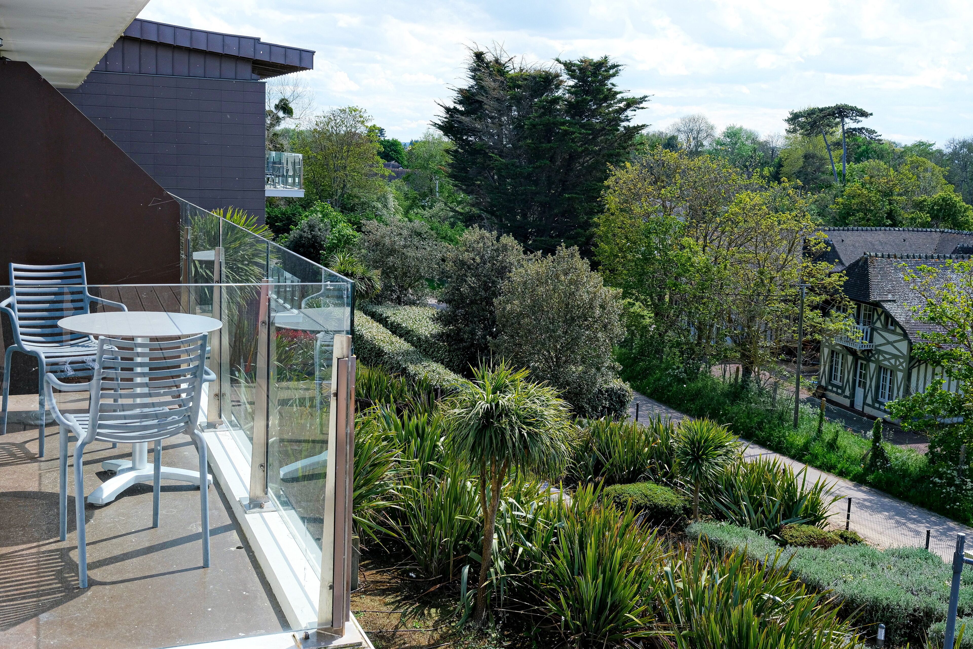 Chambre Classique avec lits jumeaux, vue jardin | Vistas desde la habitación