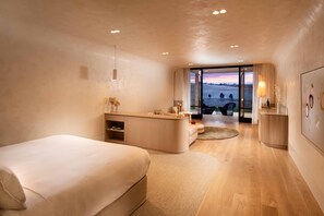 Artículos del minibar gratis y caja de seguridad en la habitación 