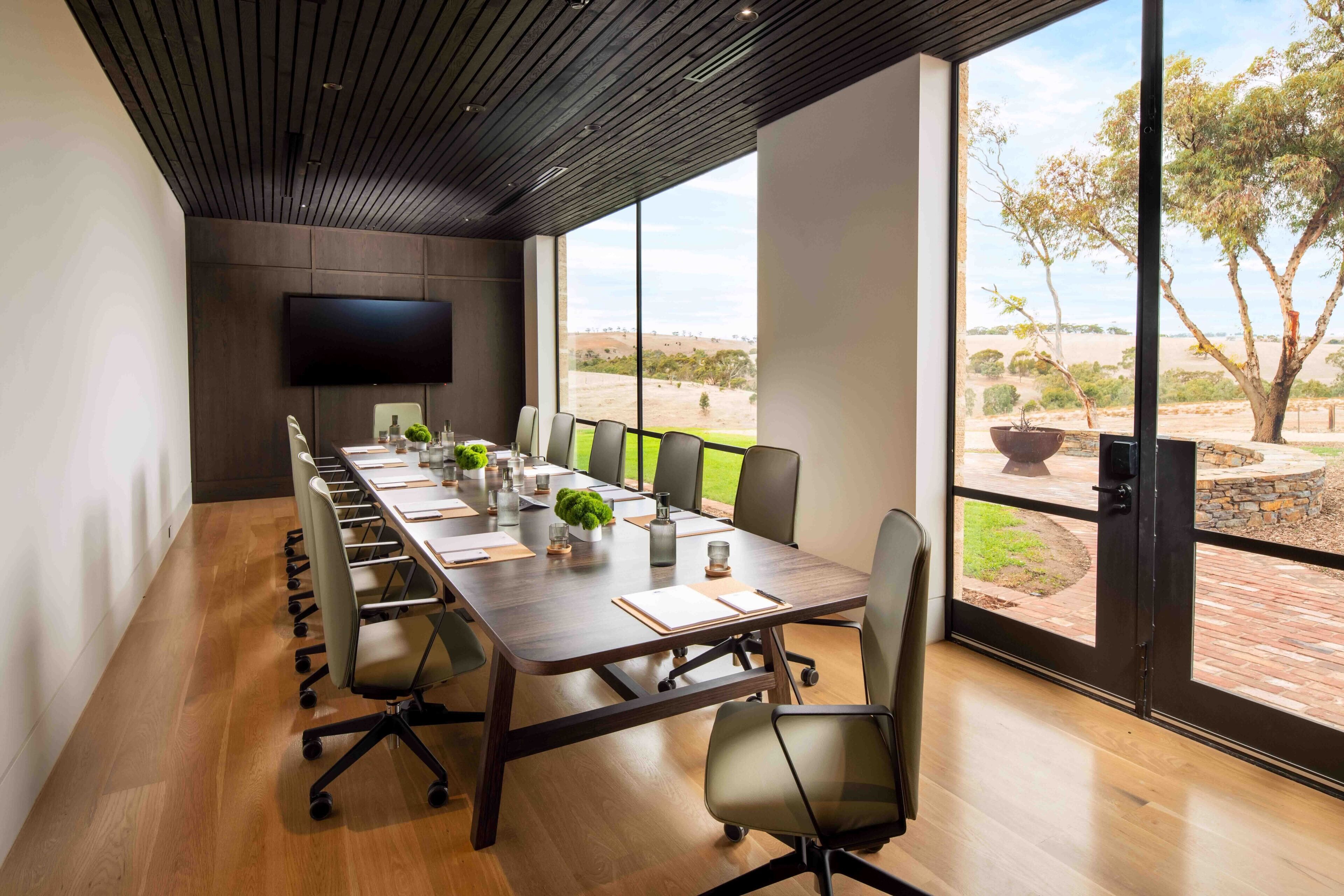 Meeting facility