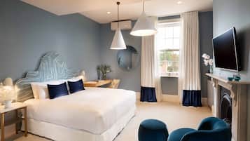 免费迷你吧物品、客房内保险箱、特色装修、特色家居