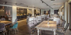 Daily buffet breakfast (EUR 12 per person)