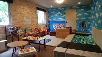 Children’s play area – indoor