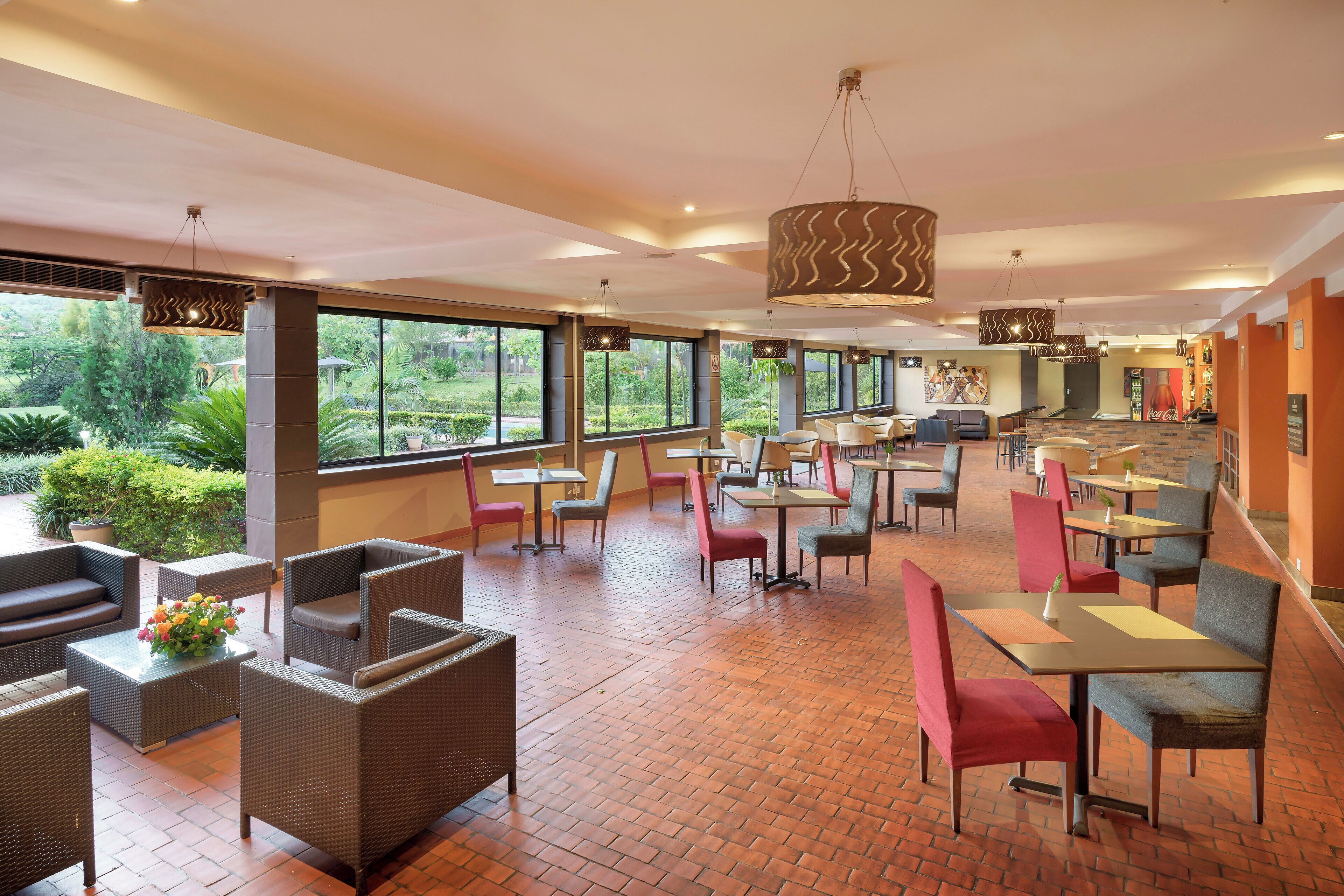 Breakfast, lunch, dinner served; pool views