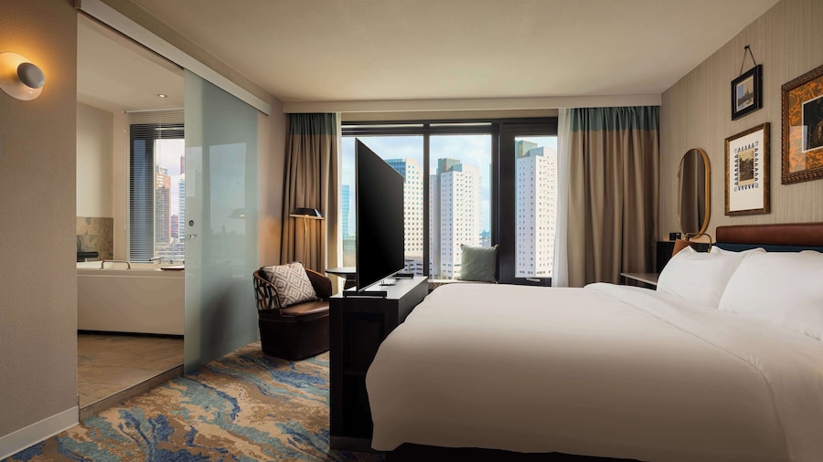 Haven Hotel Rotterdam, Curio Collection by Hilton