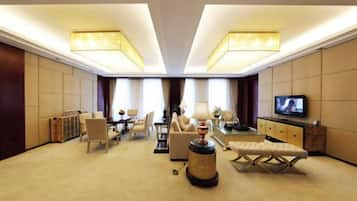 Minibar, in-room safe, cots/infant beds, alarm clocks