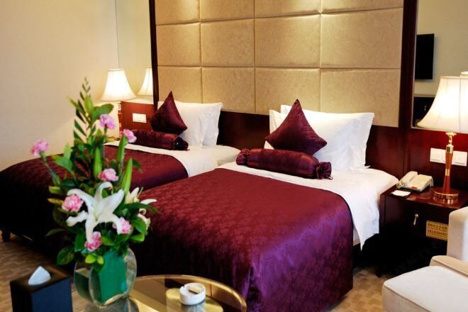 Minibar, in-room safe, cots/infant beds, alarm clocks