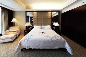 รูปภาพที่ไม่ได้จัดประเภท, 2 จาก 44, ปุ่ม