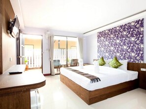 In-room safe, free WiFi