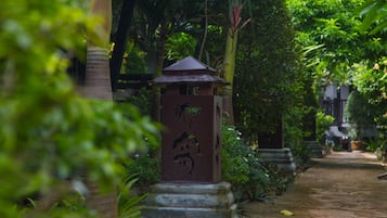 Villa Garden View | Garden view