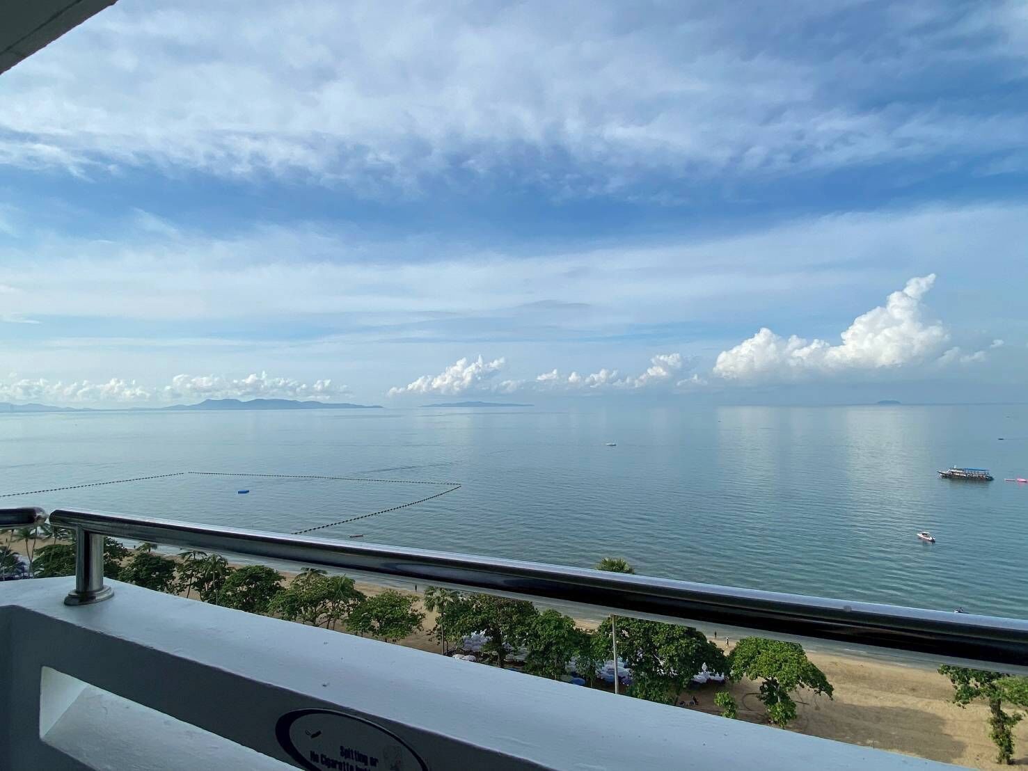 Photo - Grand Jomtien Palace Hotel - SHA Extra Plus