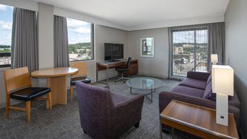 Premium bedding, down duvets, in-room safe, desk