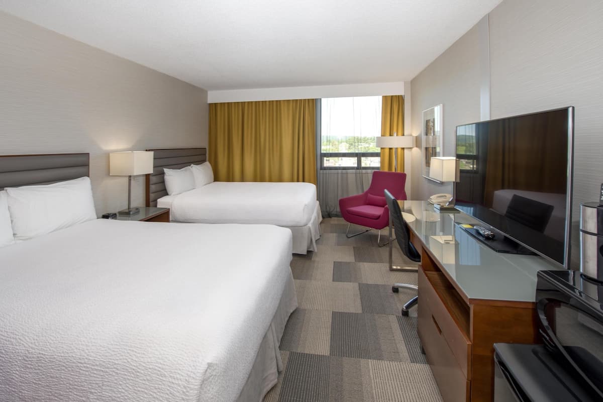Room, 2 Queen Beds (Coast 2 Queens)