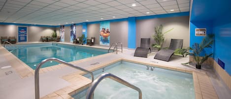 Piscine intérieure