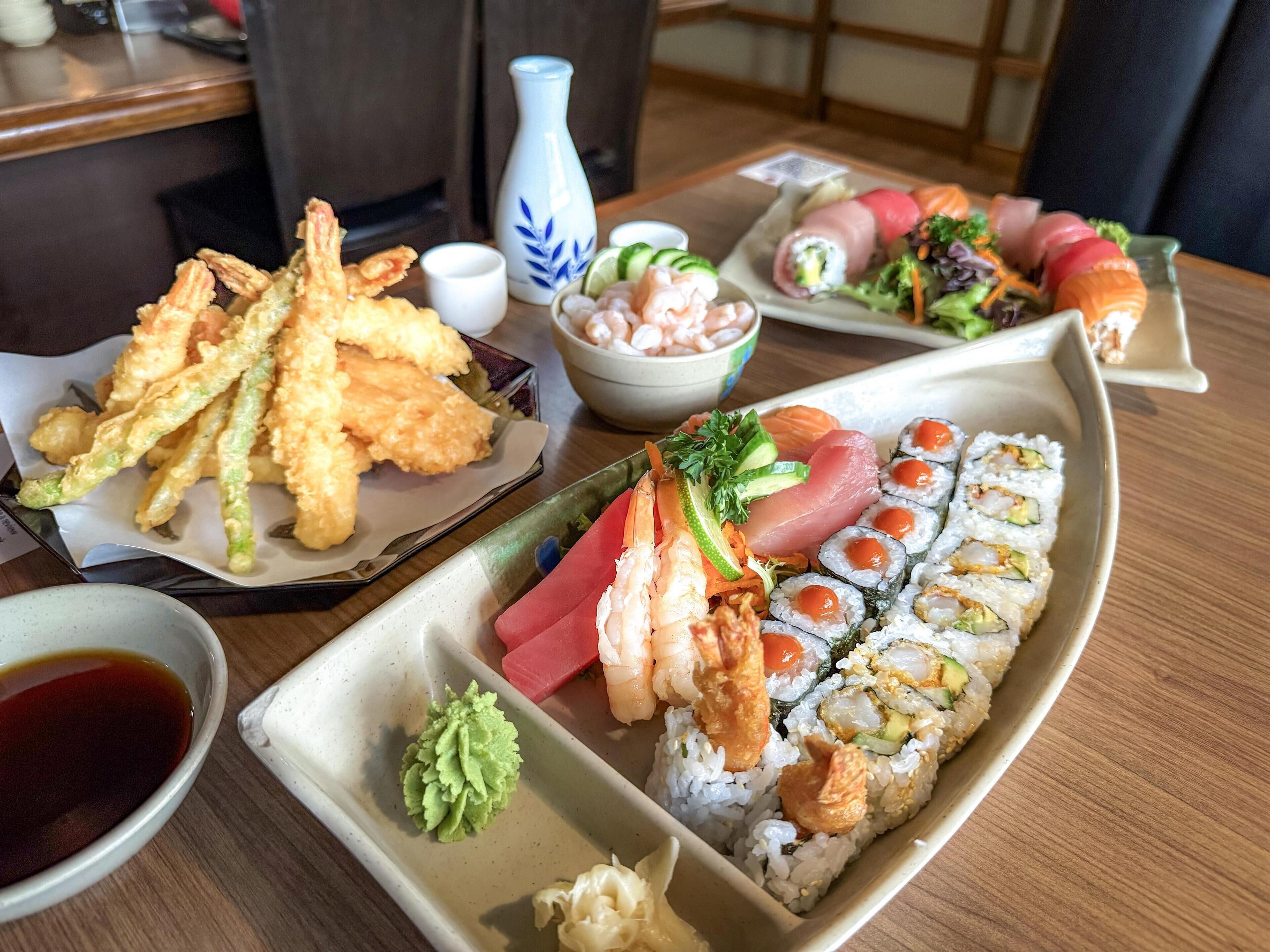 2 restaurants, breakfast served