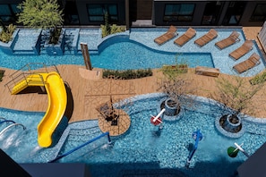 2 piscinas al aire libre