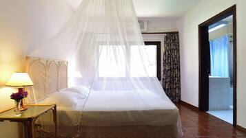 Suite | Minibar, in-room safe, WiFi (free)